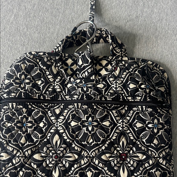 Vera Bradley Barcelona Retired Quilted Hanging Travel Organizer - Picture 5 of 5